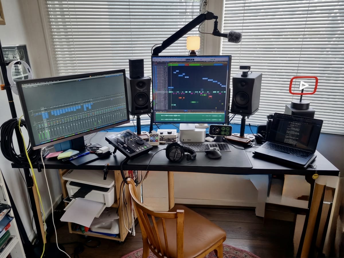 Dans l'Antre de Glitch Publishing : Le Setup "Cœur Galactique" (Édition Mars 2026)